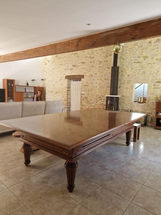 Вилла Demeure En Pierre Avec Piscine Privee Etauliers Экстерьер фото